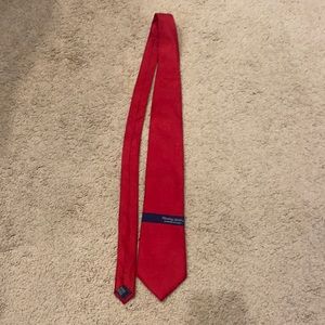 Meeting Street Men’s Red Paisley Tie New